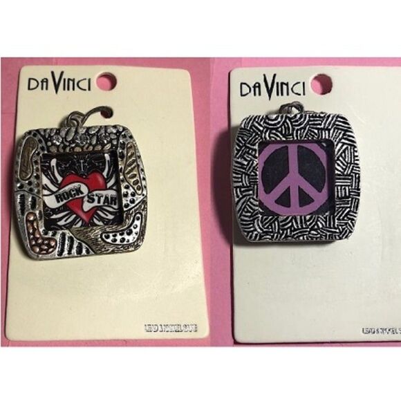 ✨Rock Star-&- PEACE ☮  ✌ 2 sided Pendant Silver-tone Statement,by DaVinci NEW ✨ - Picture 1 of 3